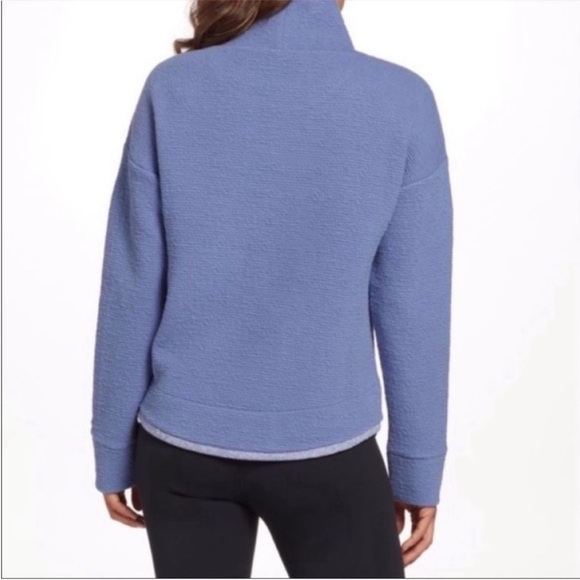 CALIA By Carrie Underwood Periwinkle Cloud Funnel Pullover S EUC - Picture 2 of 9